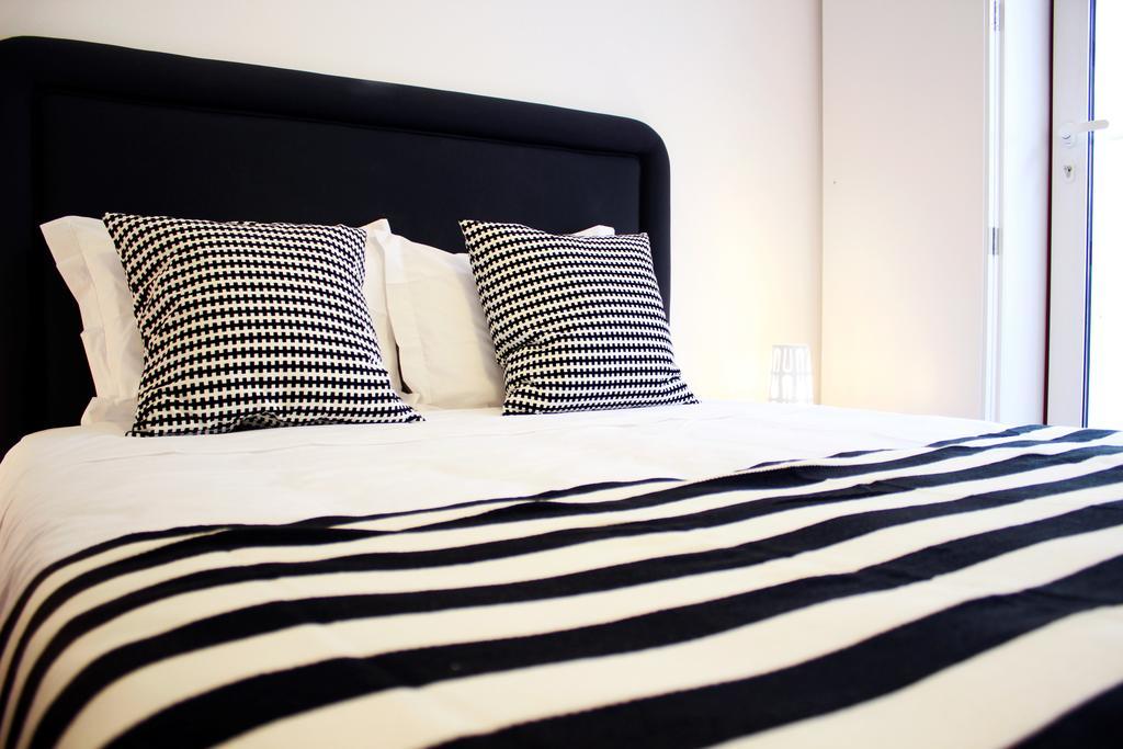 ליסבון Joivy Modern 1-Bed Apt With Terrace, Moments From Sao Bento Palace מראה חיצוני תמונה