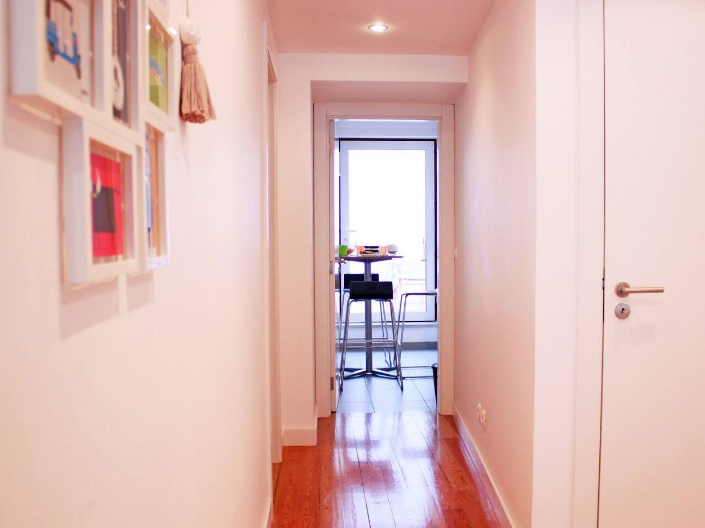 ליסבון Joivy Modern 1-Bed Apt With Terrace, Moments From Sao Bento Palace מראה חיצוני תמונה